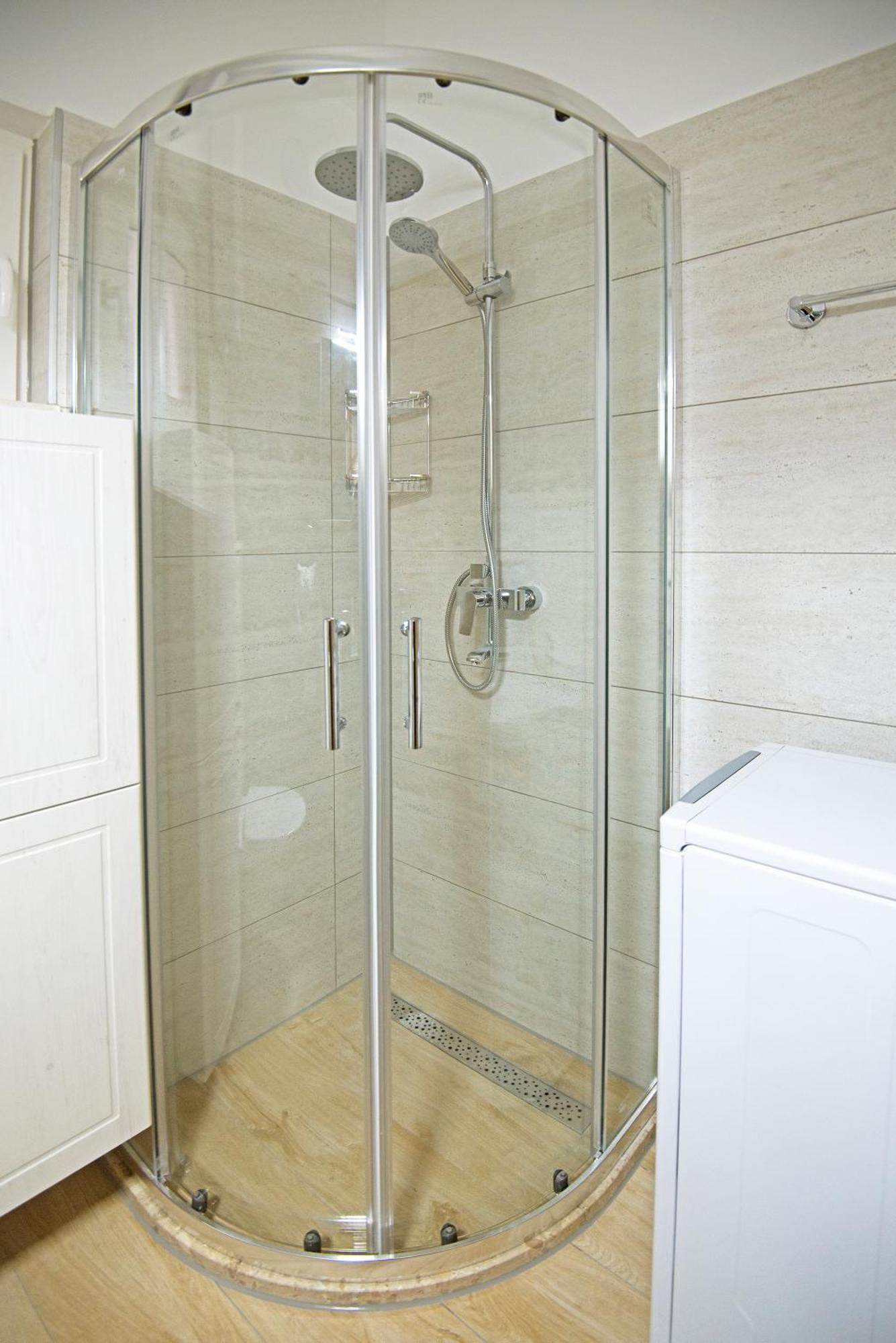 Apartmani Tomica Єсенице Екстер'єр фото